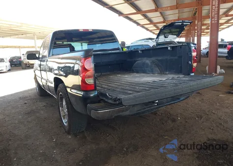 2005 Chevrolet Silverado C1500 z USA, uszkodzony, nr VIN 1GCEC19V85Z162723